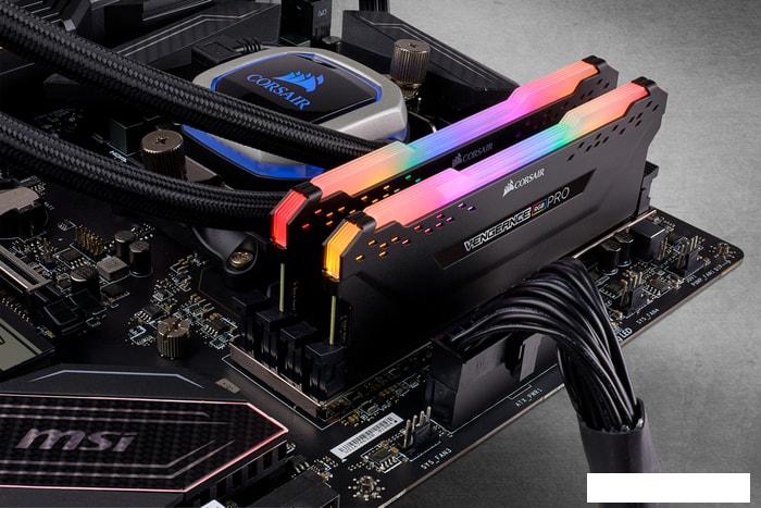 Оперативная память Corsair Vengeance RGB PRO 2x8GB DDR4 PC4-28800 CMW16GX4M2D3600C18 - фото