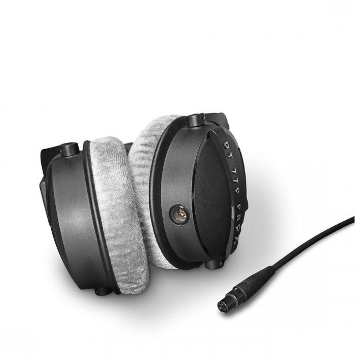 Наушники Beyerdynamic DT 770 Pro X Limited Edition - фото