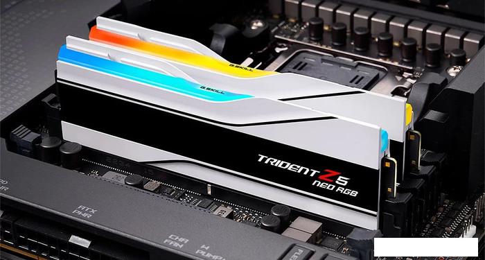 Оперативная память G.Skill Trident Z5 Neo RGB 2x16ГБ DDR5 6000МГц F5-6000J3036F16GX2-TZ5NRW - фото