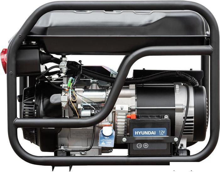 Бензиновый генератор Hyundai HHY9050FEB-3 - фото