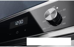 Электрический духовой шкаф Electrolux EOF5H40BX - фото