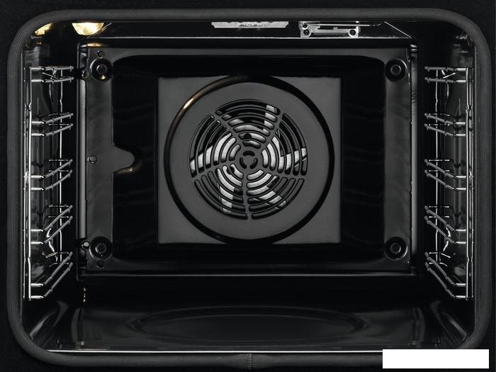 Электрический духовой шкаф Electrolux SteamBake 600 KODDP77WX - фото