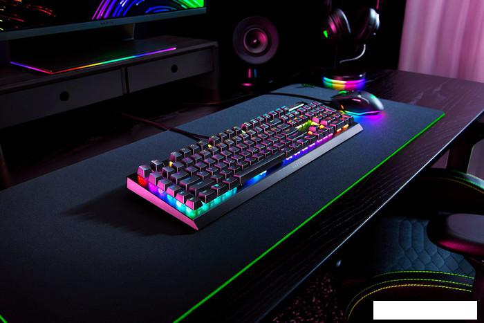 Клавиатура Razer BlackWidow V4 X (Razer Yellow) - фото