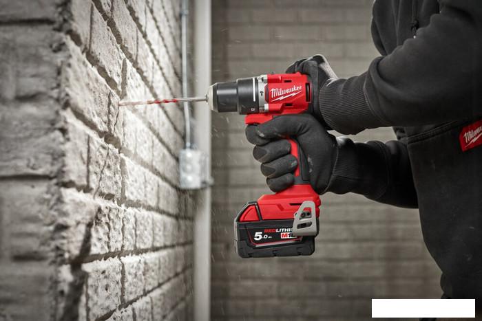 Ударная дрель-шуруповерт Milwaukee M18 M18BLPDRC-422C 4933492825 (с 2-мя АКБ 2 Ач + 4 Ач, кейс) - фото