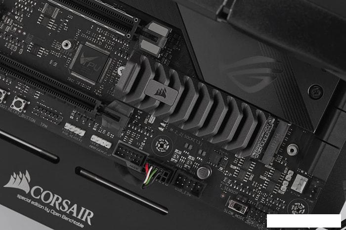 SSD Corsair MP600 Pro XT 1TB CSSD-F1000GBMP600PXT - фото