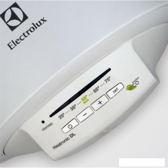 Водонагреватель Electrolux EWH 80 Heatronic DL Slim DryHeat - фото