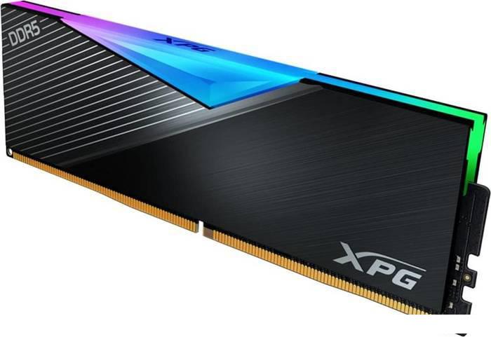 Оперативная память ADATA XPG Lancer RGB 16ГБ DDR5 5200 МГц AX5U5200C3816G-CLARBK - фото