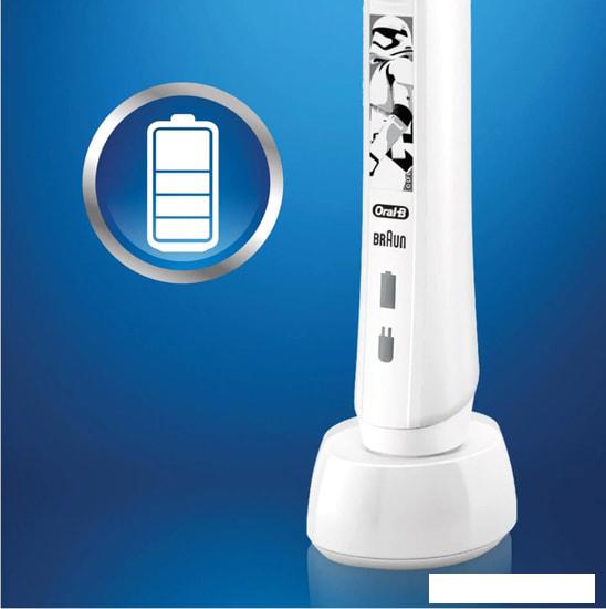 Электрическая зубная щетка Braun Oral-B Junior Pro D501.513.2 Star Wars - фото