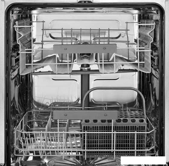 Отдельностоящая посудомоечная машина Electrolux ESA47200SW - фото