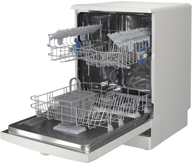 Посудомоечная машина Indesit DFE 1B19 14 - фото