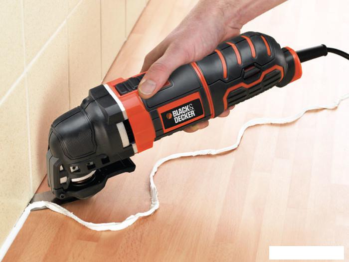 Мультифункциональная шлифмашина Black & Decker MT300KA - фото