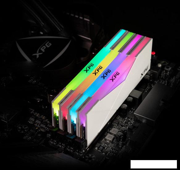 Оперативная память A-Data XPG Spectrix D50 RGB 16GB DDR4 PC4-25600 AX4U320016G16A-SW50 - фото