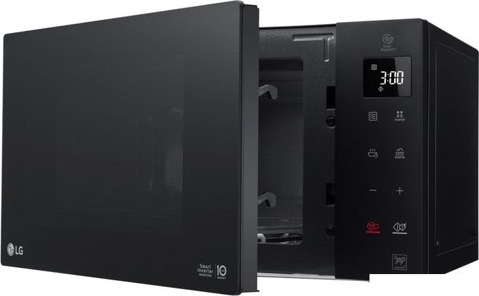 Микроволновая печь LG MS2535GIB - фото