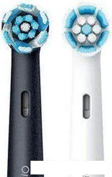 Комплект зубных щеток Oral-B iO Series 4 Duo (черный/белый) - фото