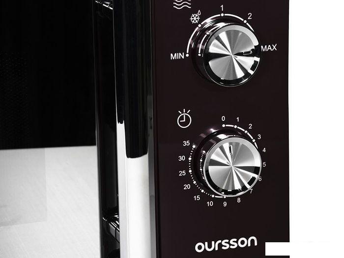 Микроволновая печь Oursson MM2010/BL - фото
