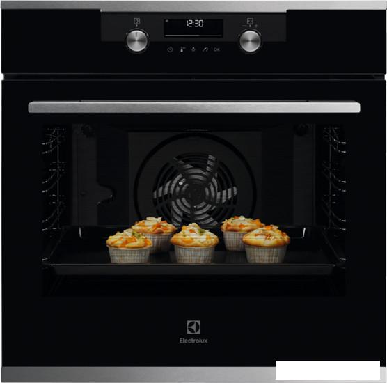 Электрический духовой шкаф Electrolux SteamBake 600 KODDP77WX - фото