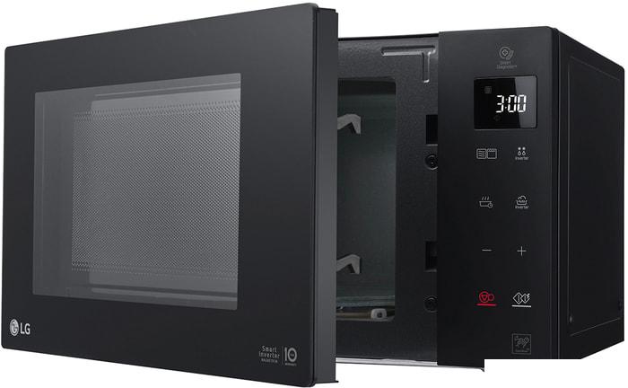 Микроволновая печь LG MB63W35GIB - фото