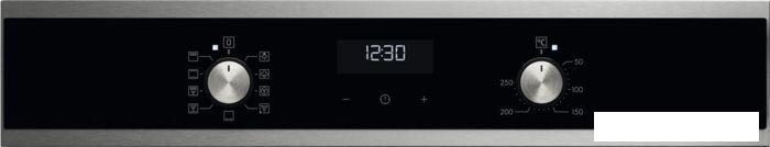 Электрический духовой шкаф Electrolux SteamBake PRO 600 EOD5C70BX - фото