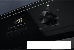 Электрический духовой шкаф Electrolux SurroundCook FLEX 600 EOF3H50BK - фото