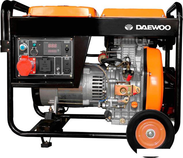 Дизельный генератор Daewoo Power DDAE 6000XE-3 - фото